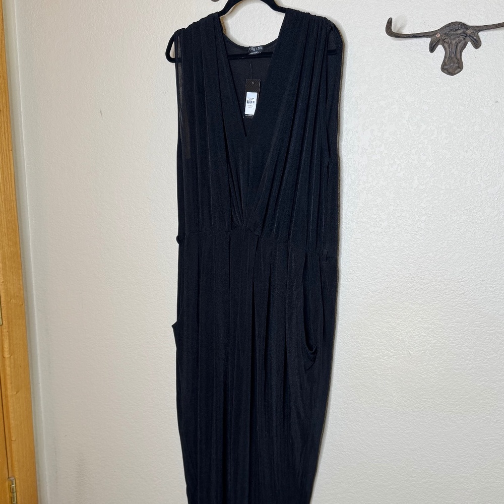 NWT City Chic dress